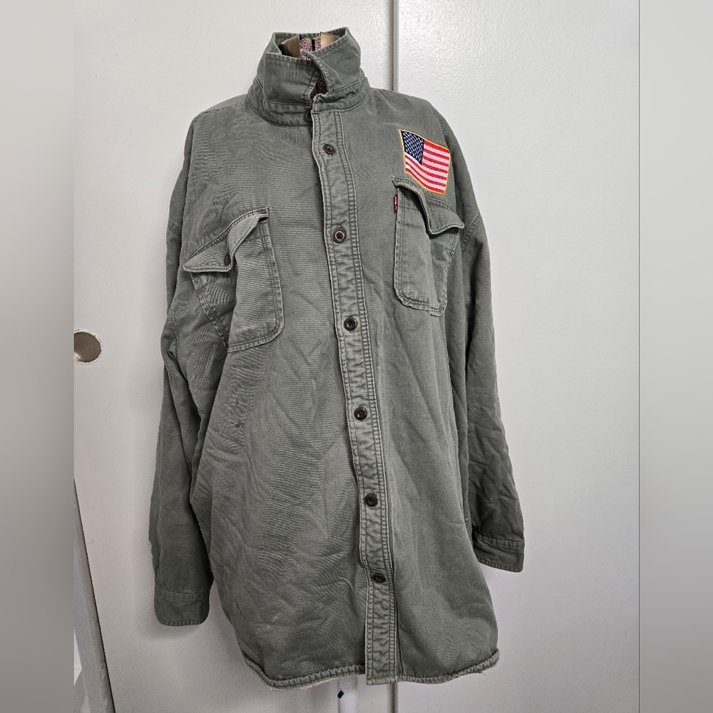 Men Levi's Green Military Style Jacket with Flag Patch Size 3XL